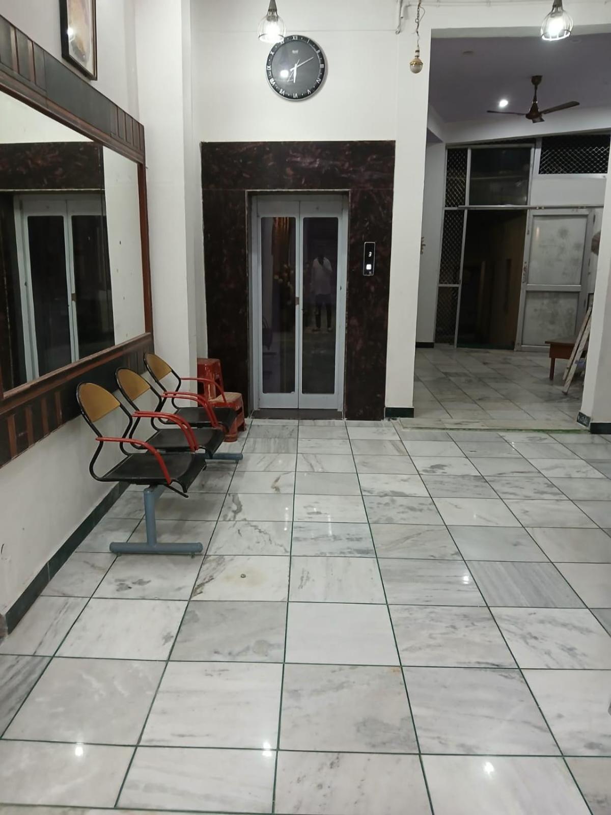 Hotel Taj Plaza, Vip Road, Agra Agra  Exteriör bild